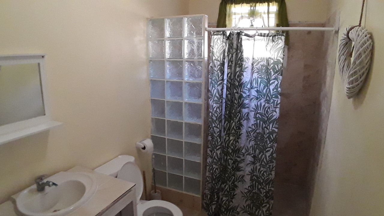 Photo of Bathroom in Douglas