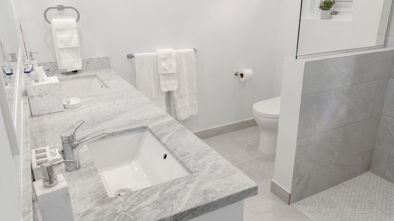Photo of Bathroom in Merlin Bay