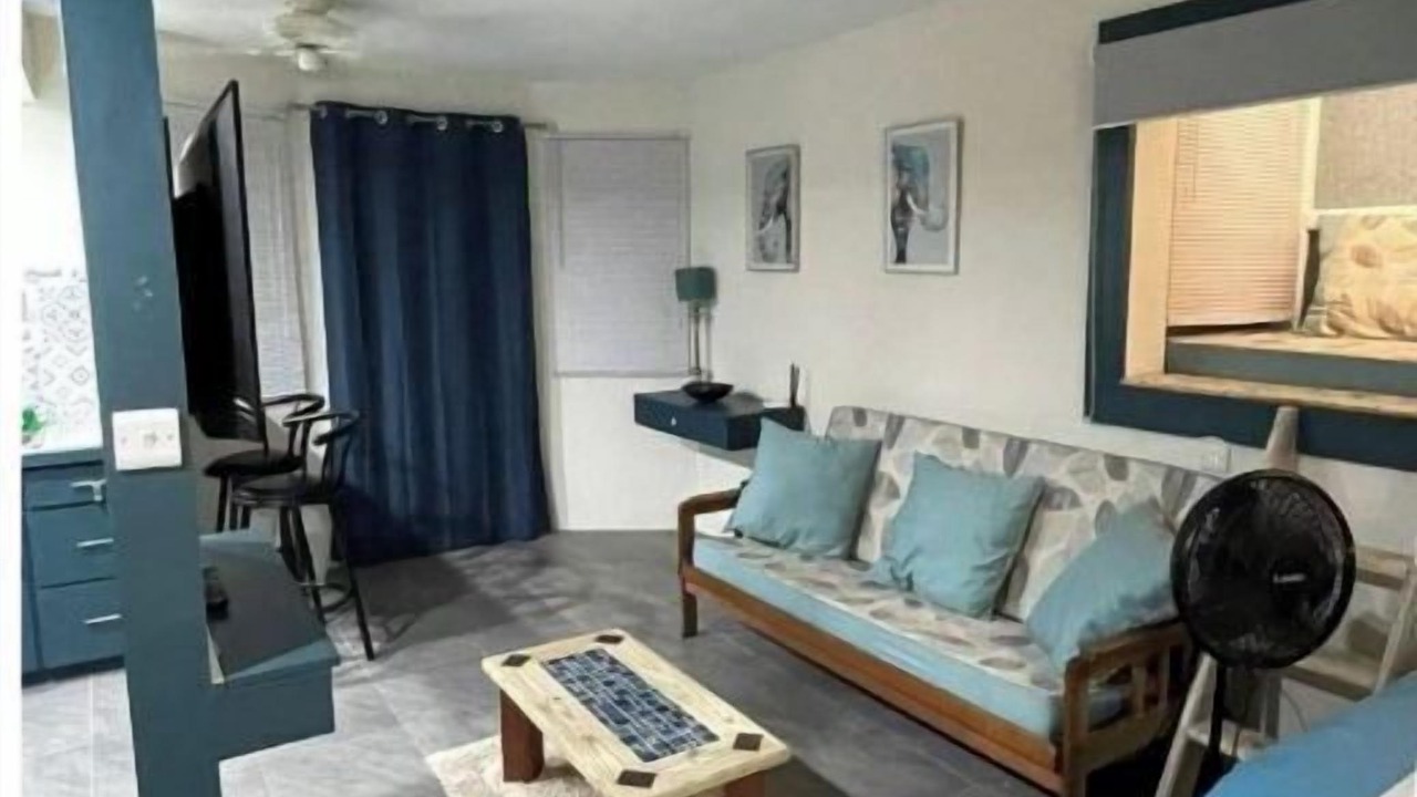 Photo of Livingroom in Haggatt Hall