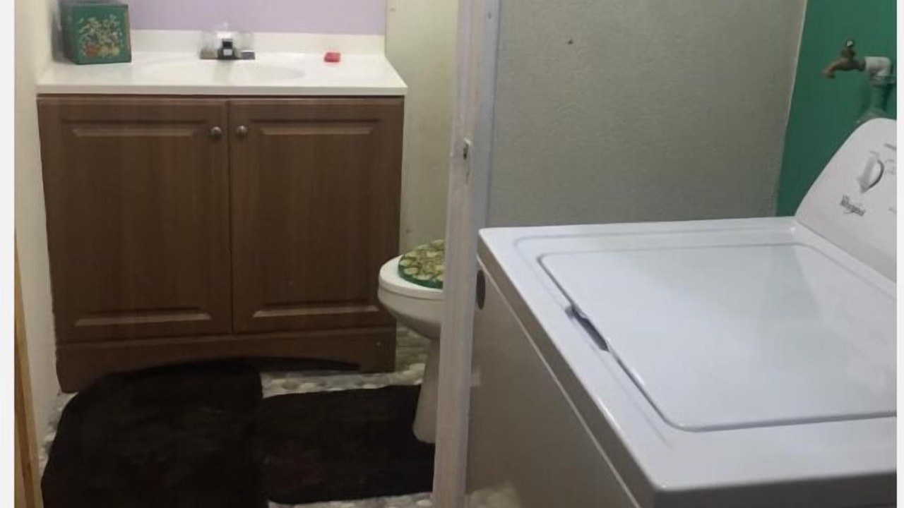 Photo of Bathroom in Black Rock