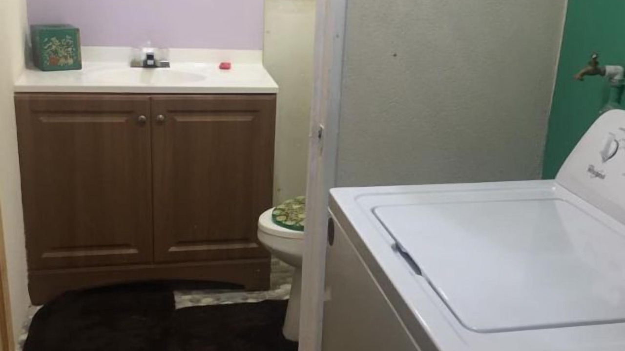 Photo of Bathroom in Black Rock
