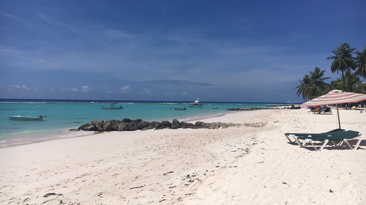 Photo of Others in Holetown