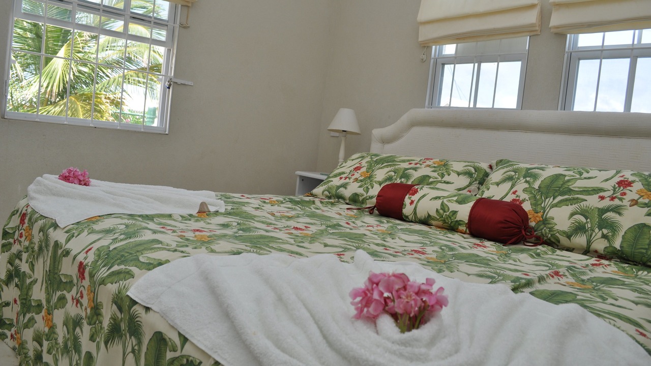Photo of Bedroom in Apple Hall