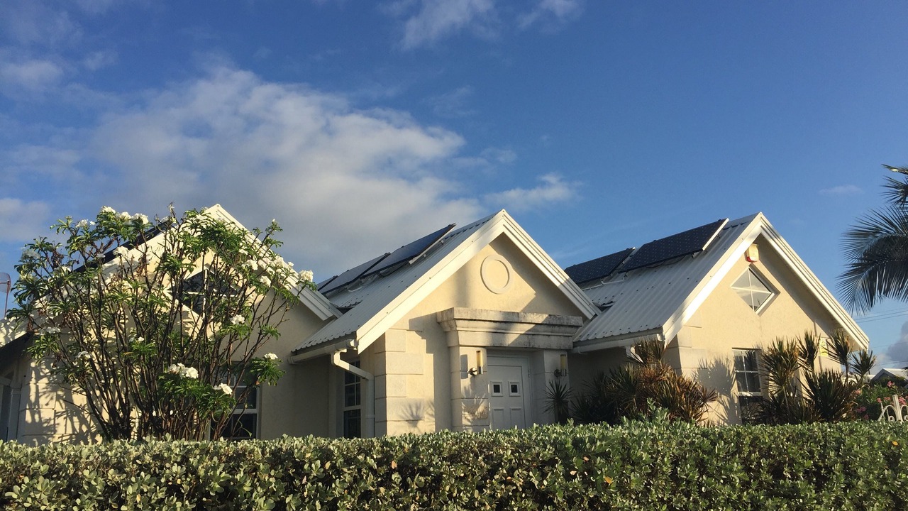 Photo of Outdoor in Apple Hall