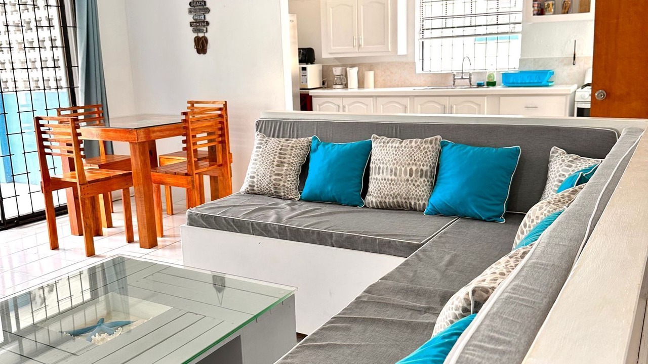 Photo of Livingroom in Oistins