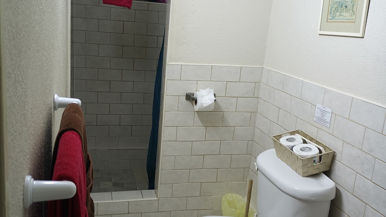 Photo of Bathroom in Halcyon Heights