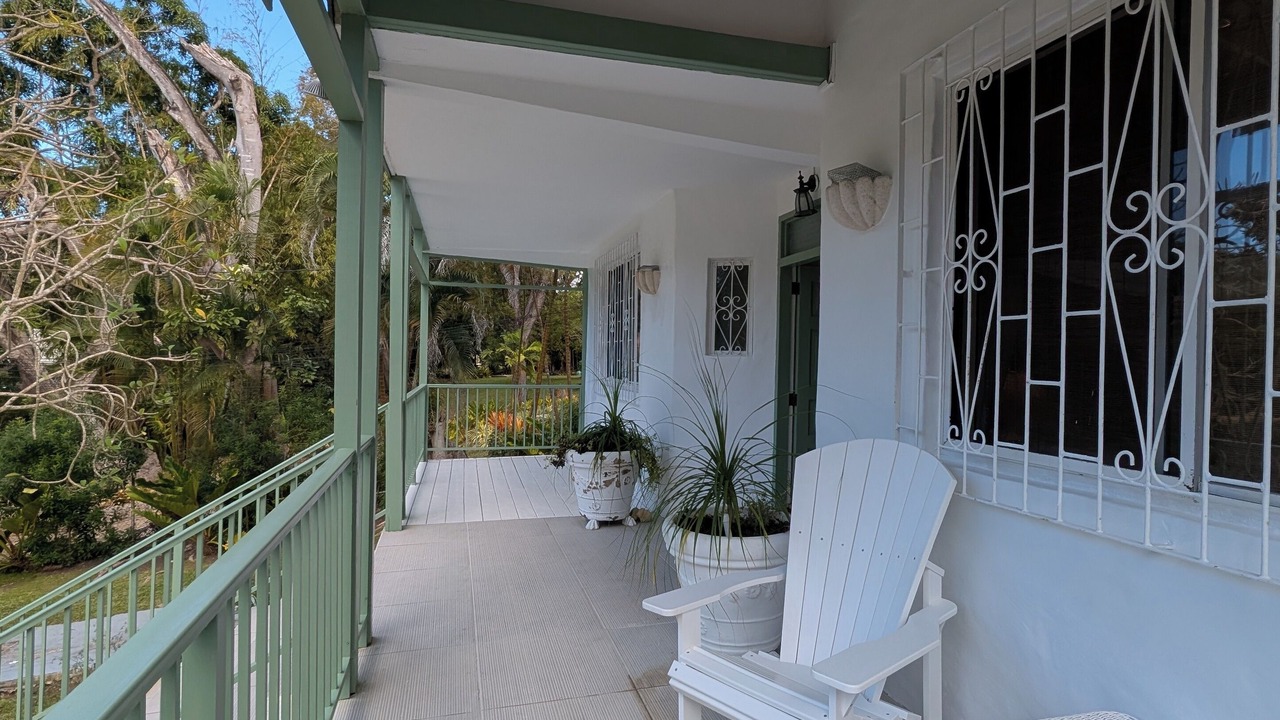 Photo of Patio Balcony in Halcyon Heights