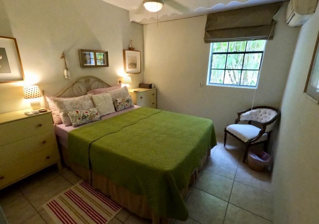 Photo of Bedroom in Halcyon Heights