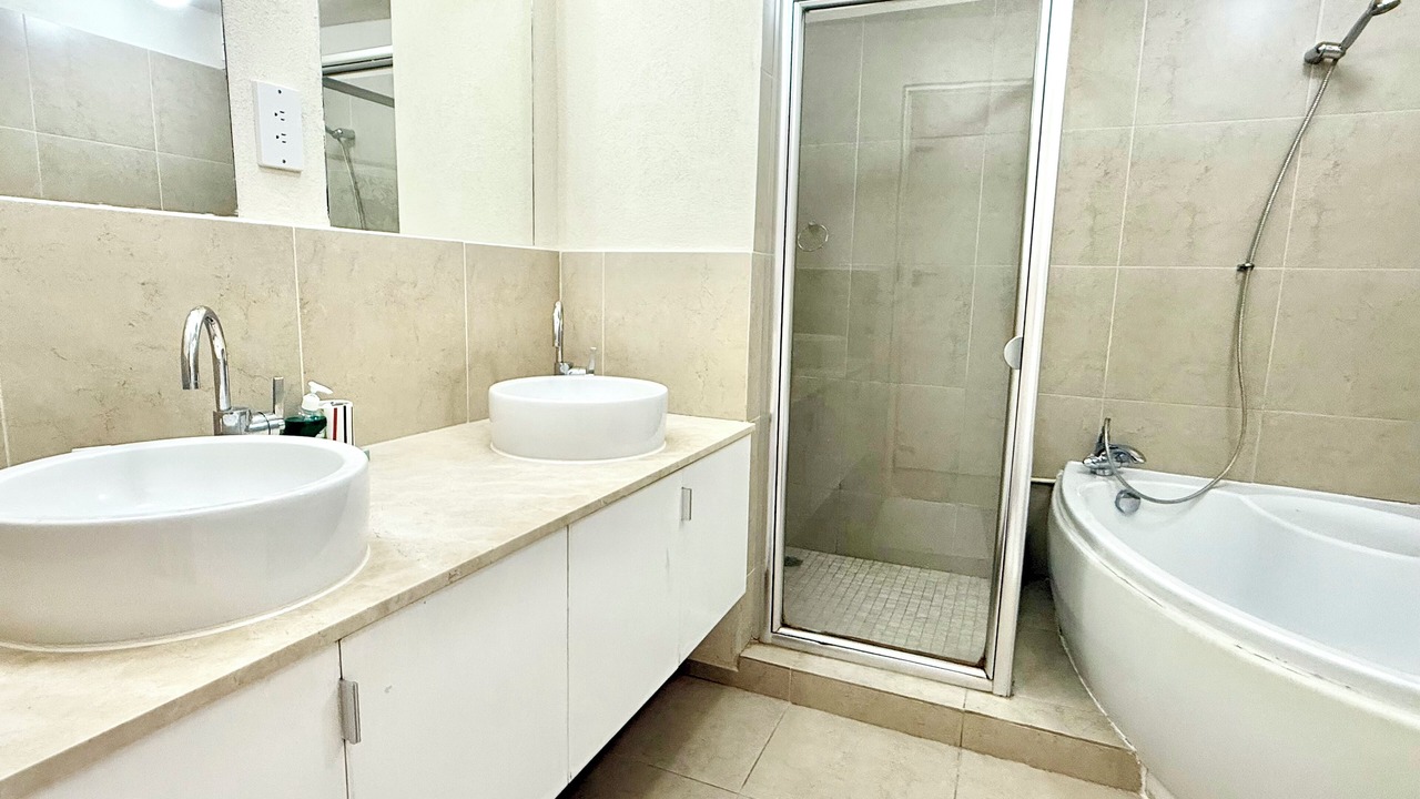 Photo of Bathroom in Saint Lawrence