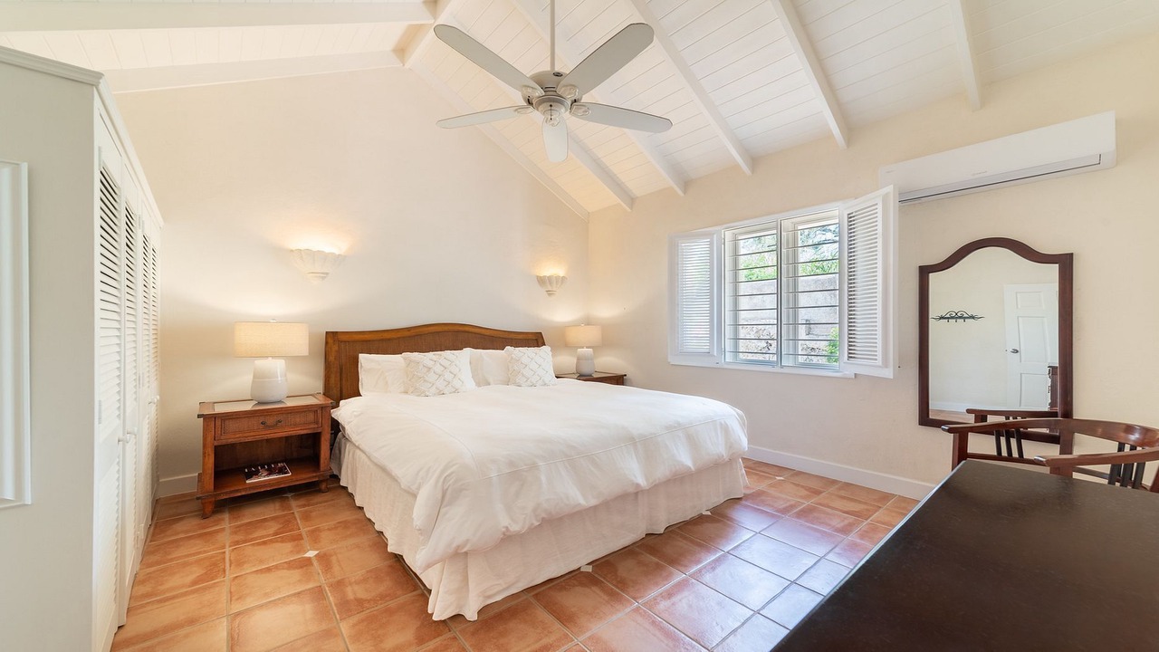 Photo of Bedroom in Clinketts