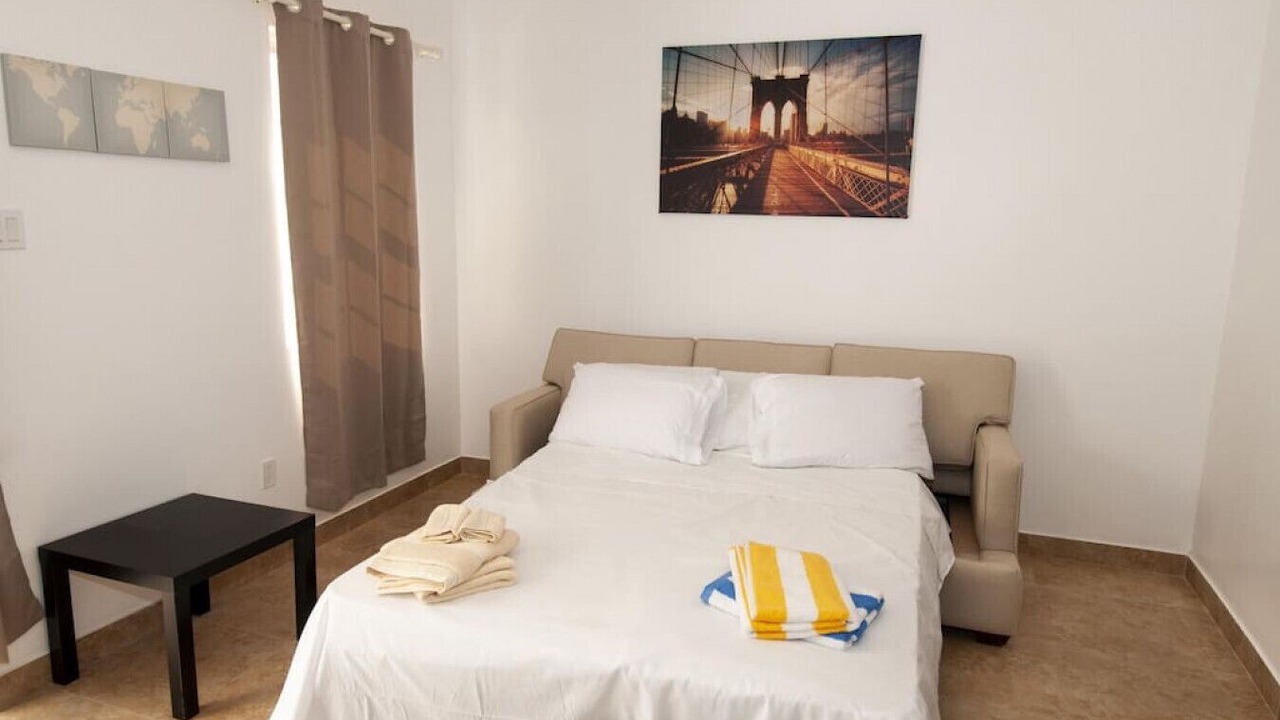 Photo of Bedroom in Enterprise
