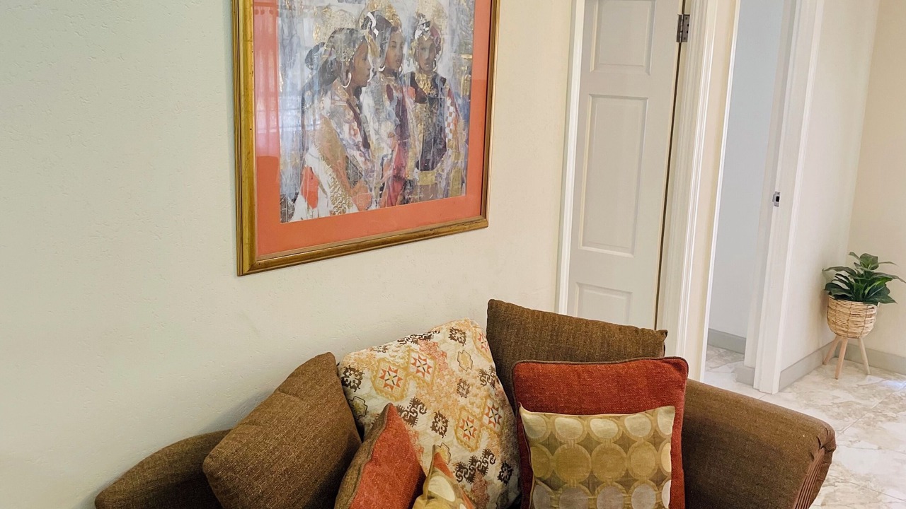 Photo of Livingroom in Graeme Hall Terrace