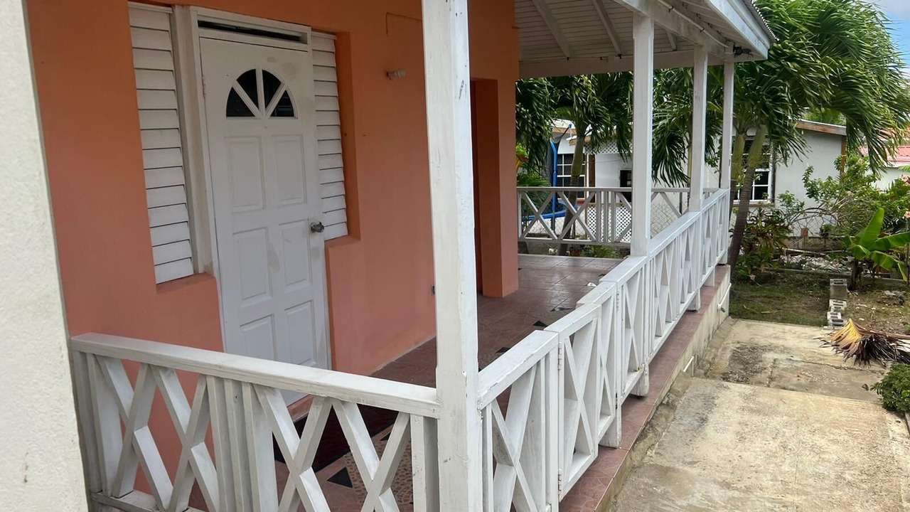Photo of Outdoor in Cane Garden