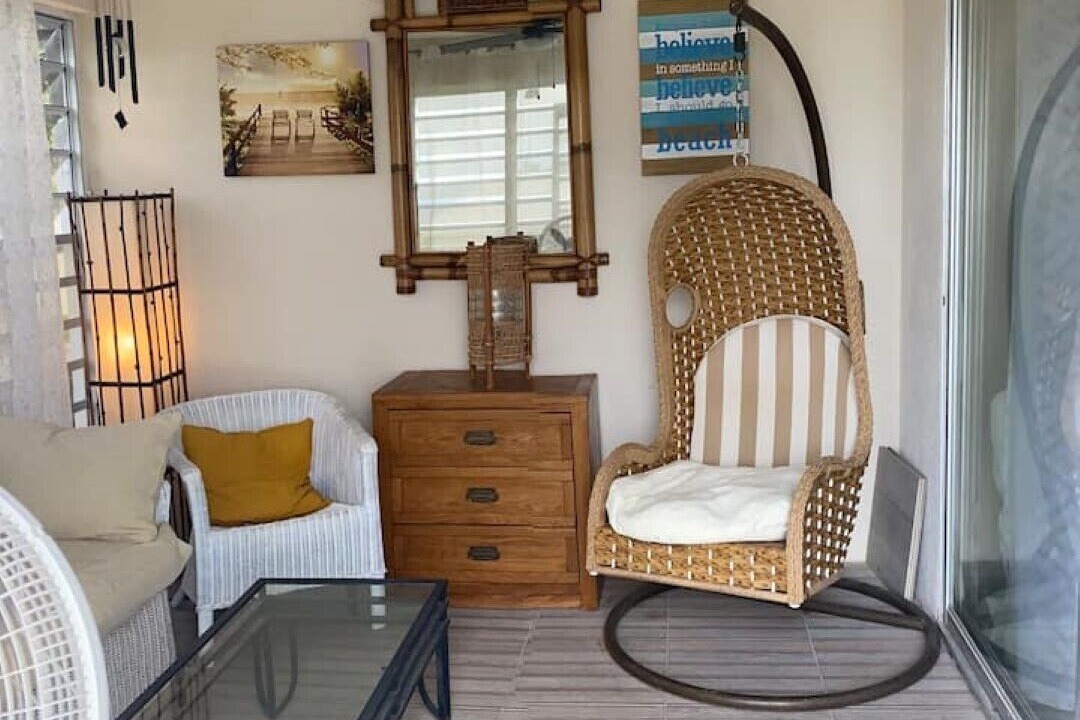 Photo of Livingroom in Halcyon Heights