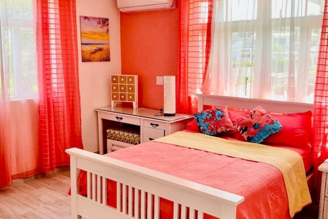 Photo of Bedroom in Halcyon Heights