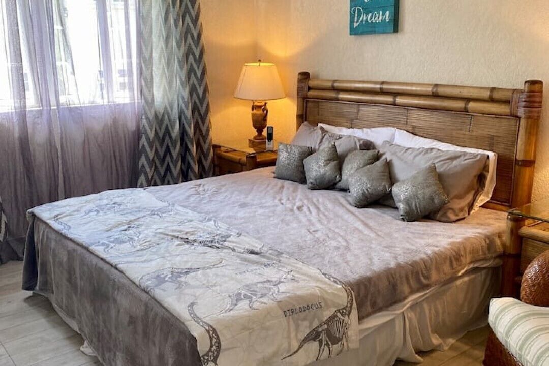 Photo of Bedroom in Halcyon Heights