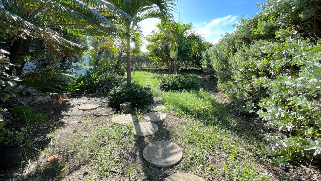 Photo of Outdoor in Work Hall