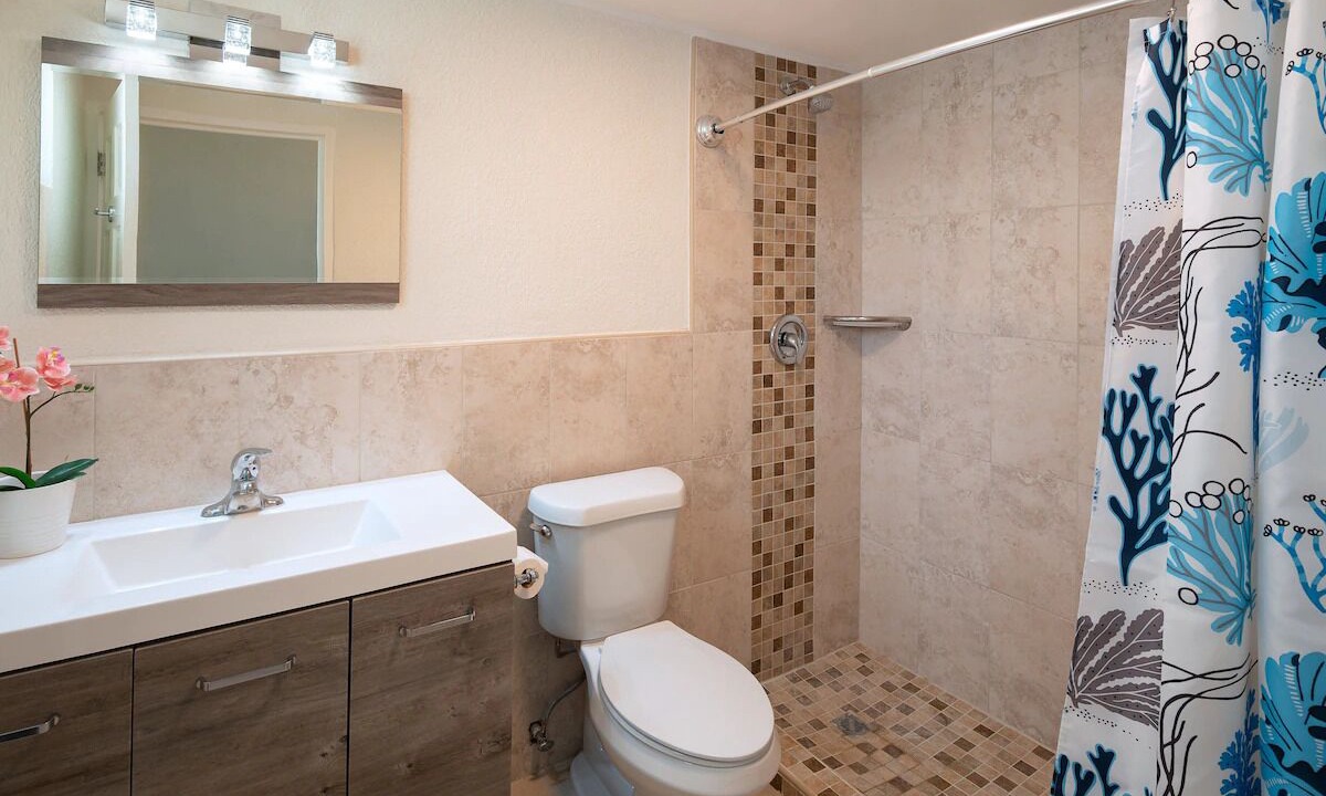 Photo of Bathroom in St. Lawrence Gap