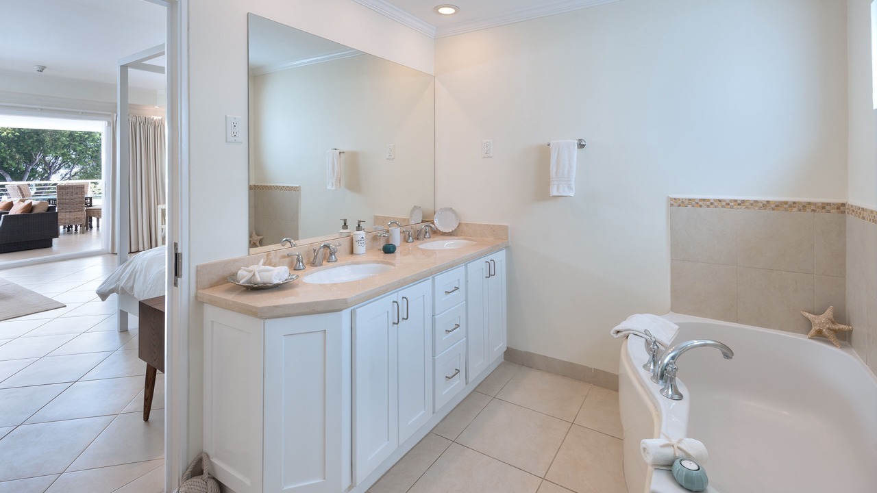 Photo of Bathroom in Saint Matthias