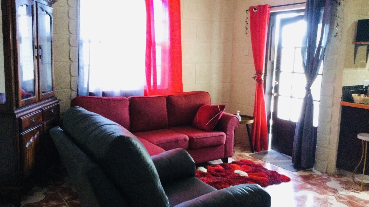 Photo of Livingroom in Ragged Point