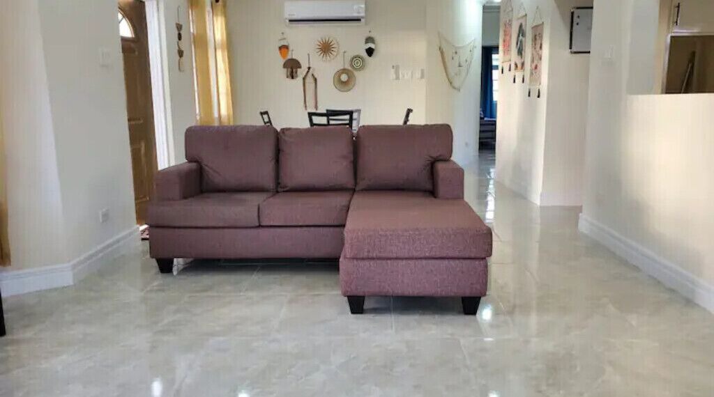 Photo of Livingroom in Enterprise