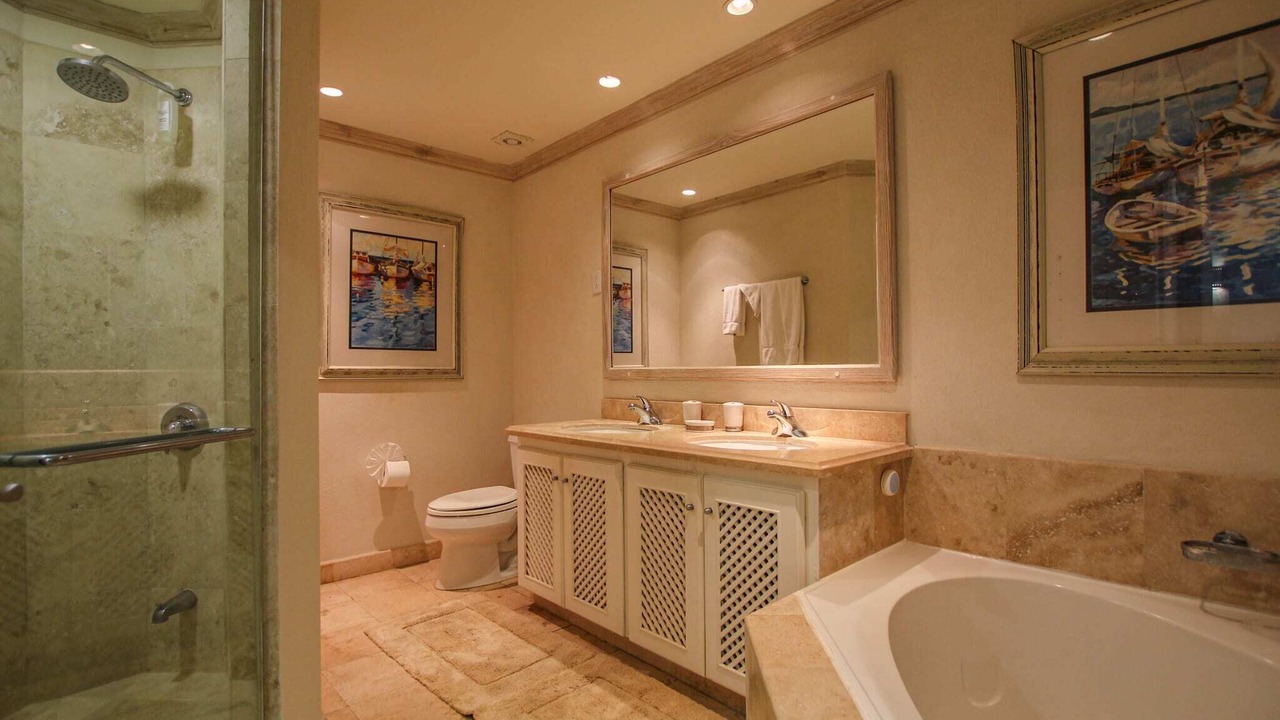 Photo of Bathroom in Mount Standfast