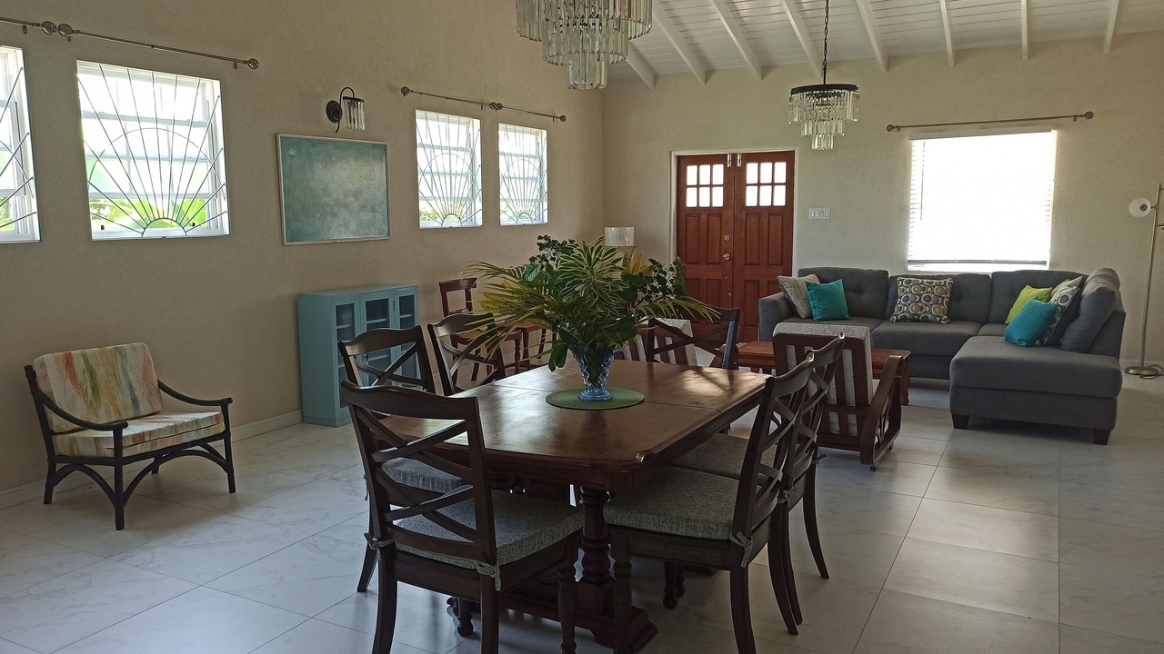 Photo of Livingroom in Fitts Village