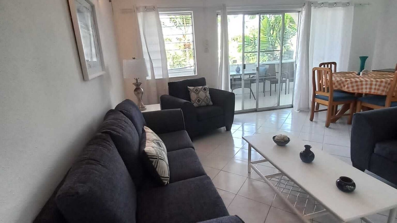 Photo of Livingroom in Halcyon Heights