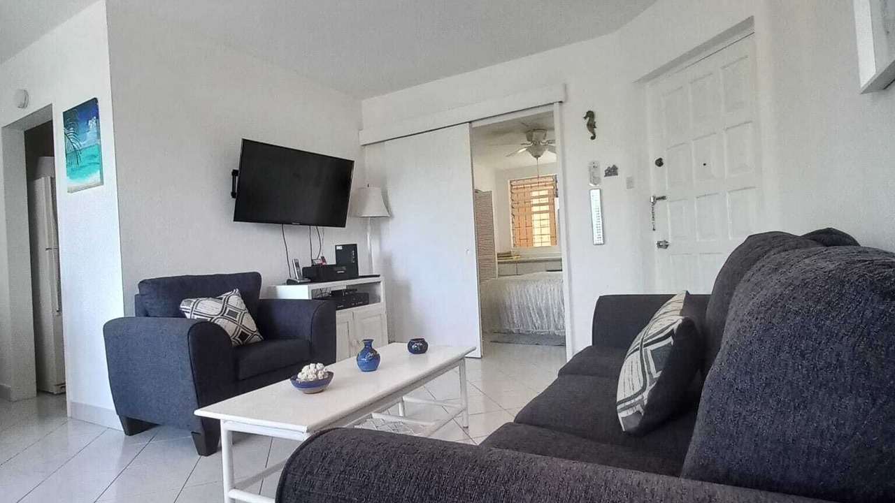 Photo of Livingroom in Halcyon Heights