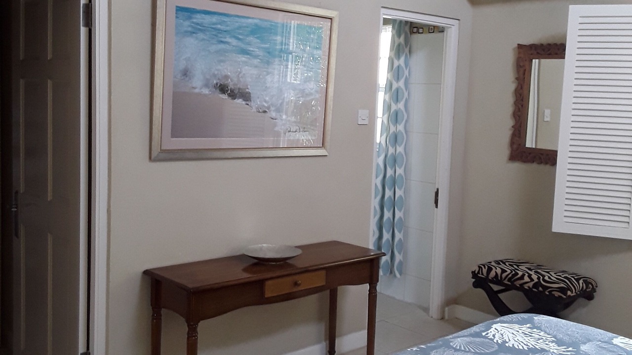 Photo of Bedroom in Apple Hall