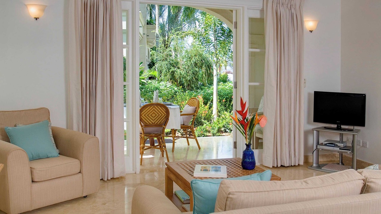 Photo of Livingroom in Schooner Bay