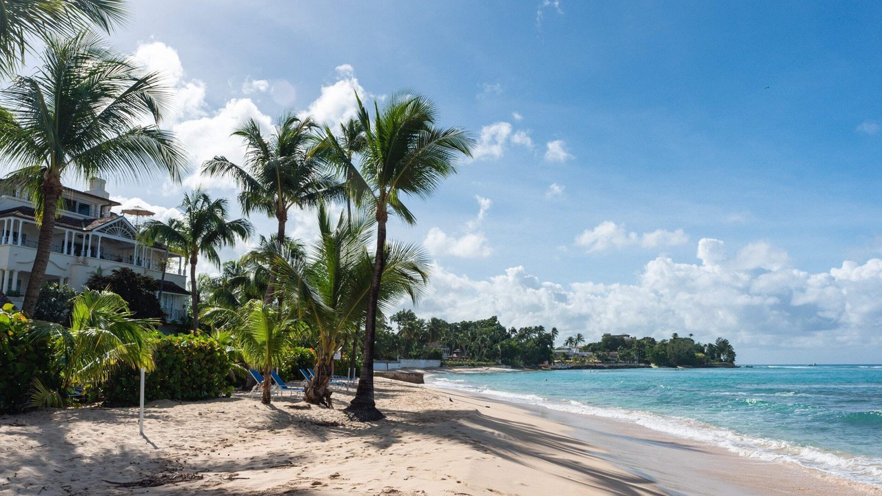 Photo of Others in Schooner Bay