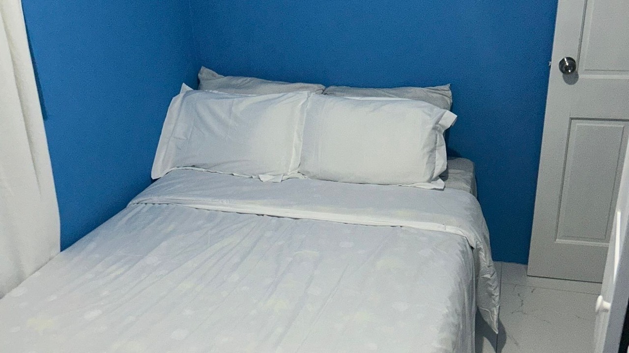 Photo of Bedroom in Oistins