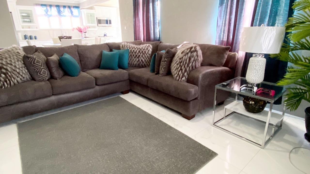Photo of Livingroom in Oistins