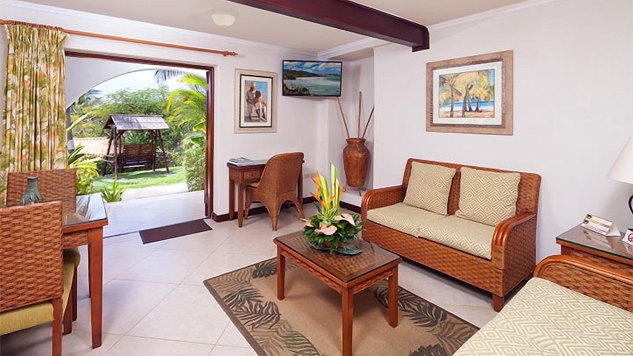 Photo of Livingroom in Maynards