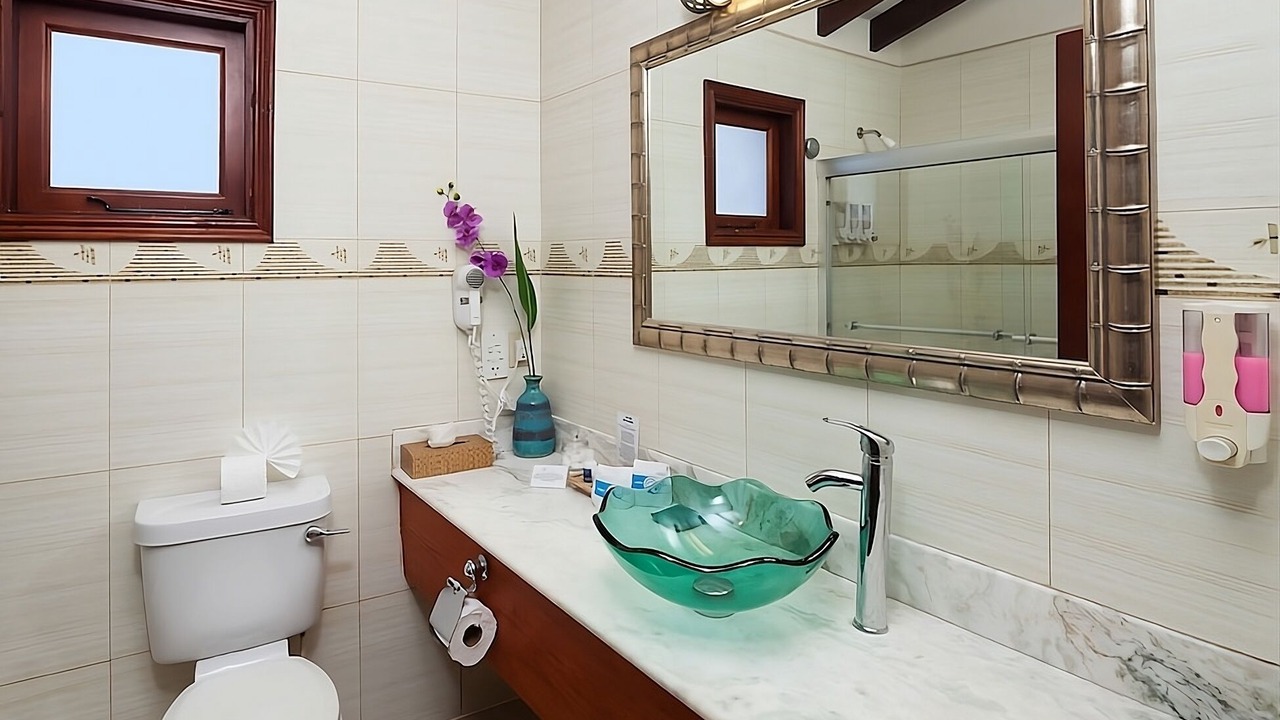 Photo of Bathroom in Maynards