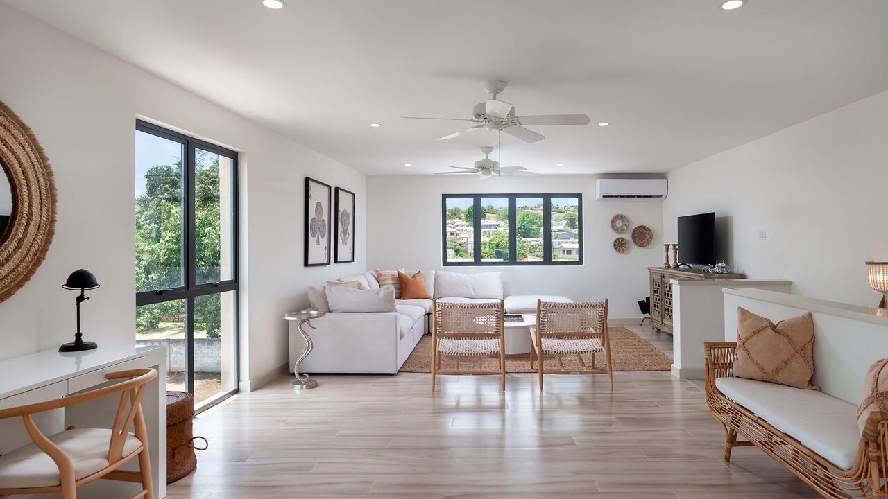 Photo of Livingroom in Reeds Bay