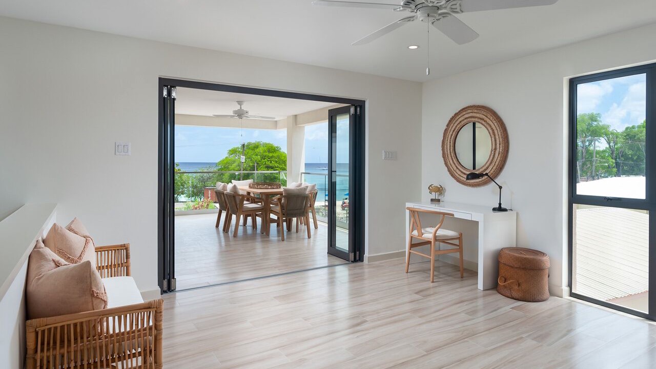 Photo of Livingroom in Reeds Bay