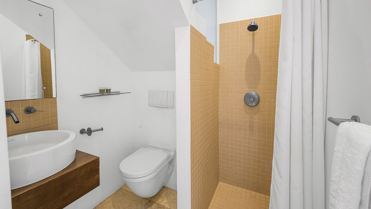 Photo of Bathroom in Reeds Bay