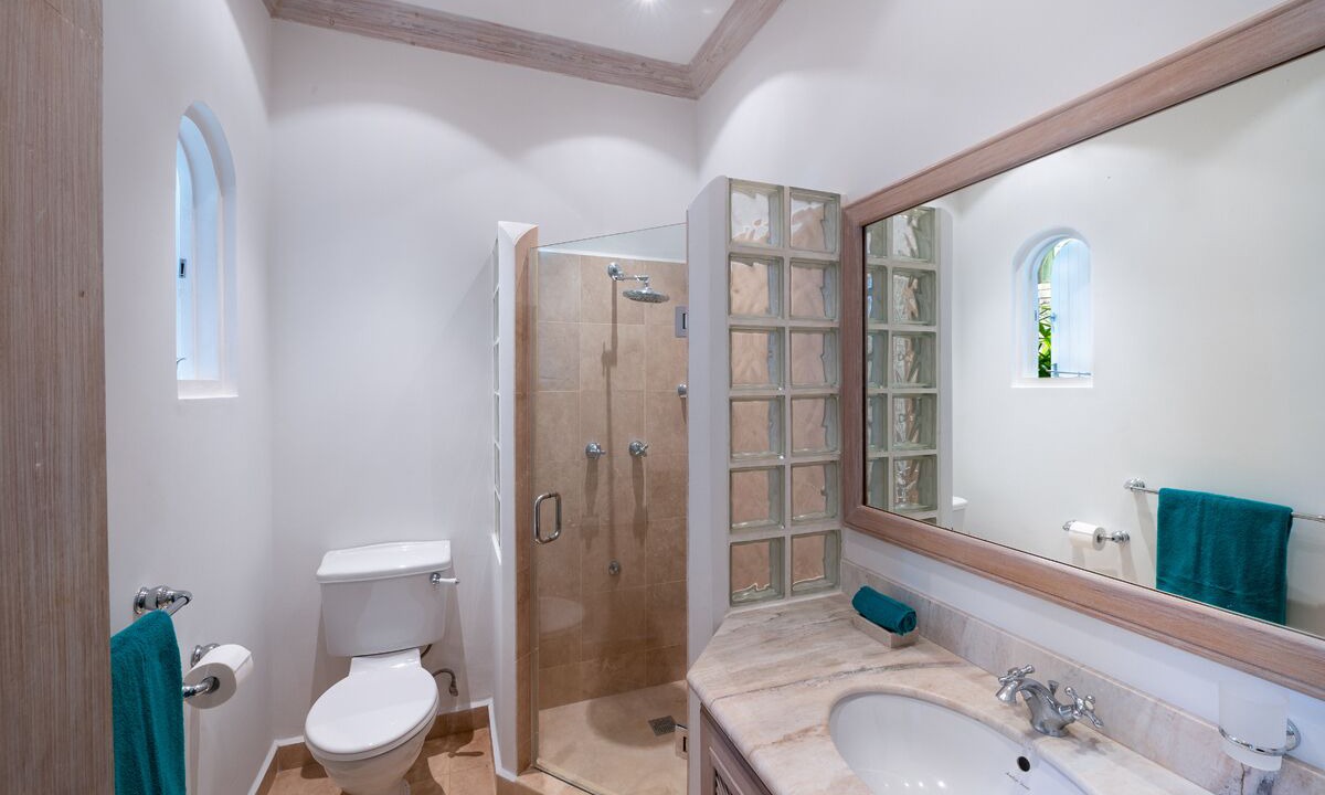 Photo of Bathroom in Mount Standfast