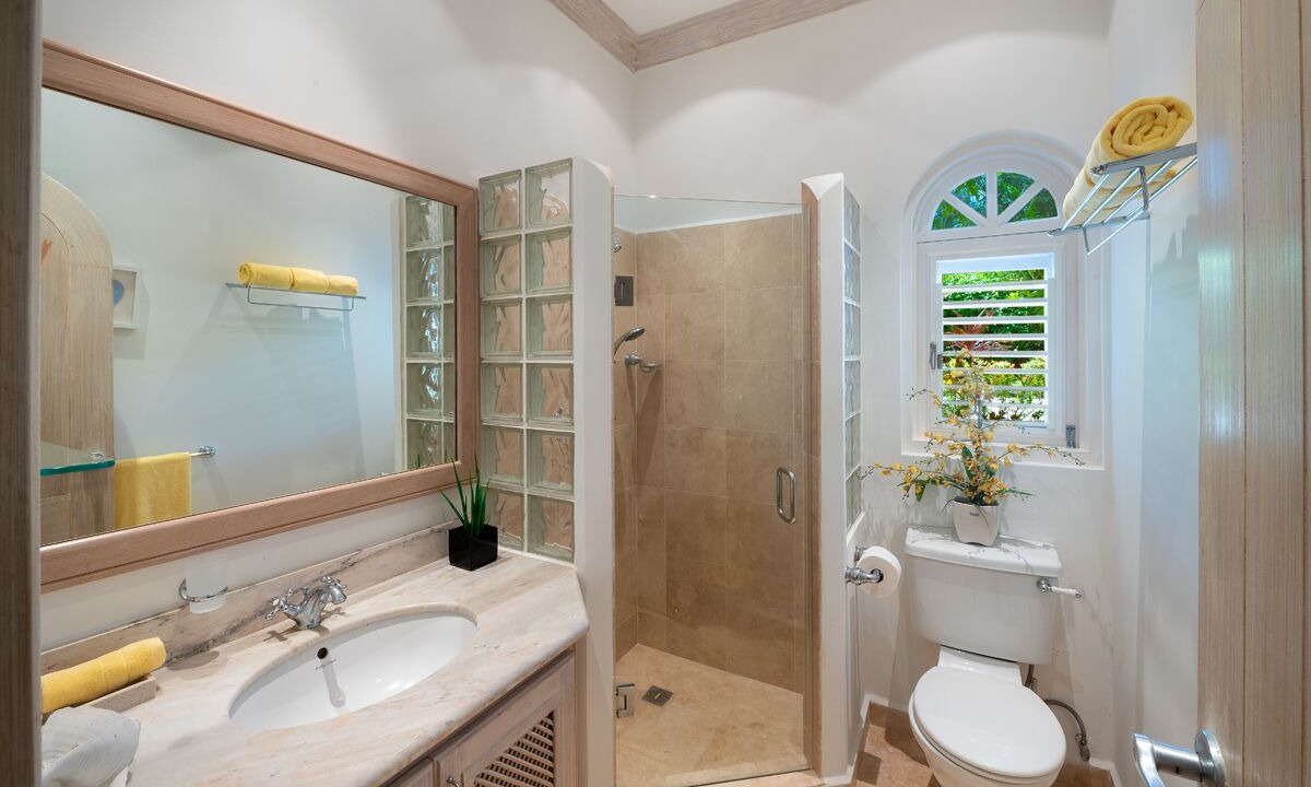 Photo of Bathroom in Mount Standfast