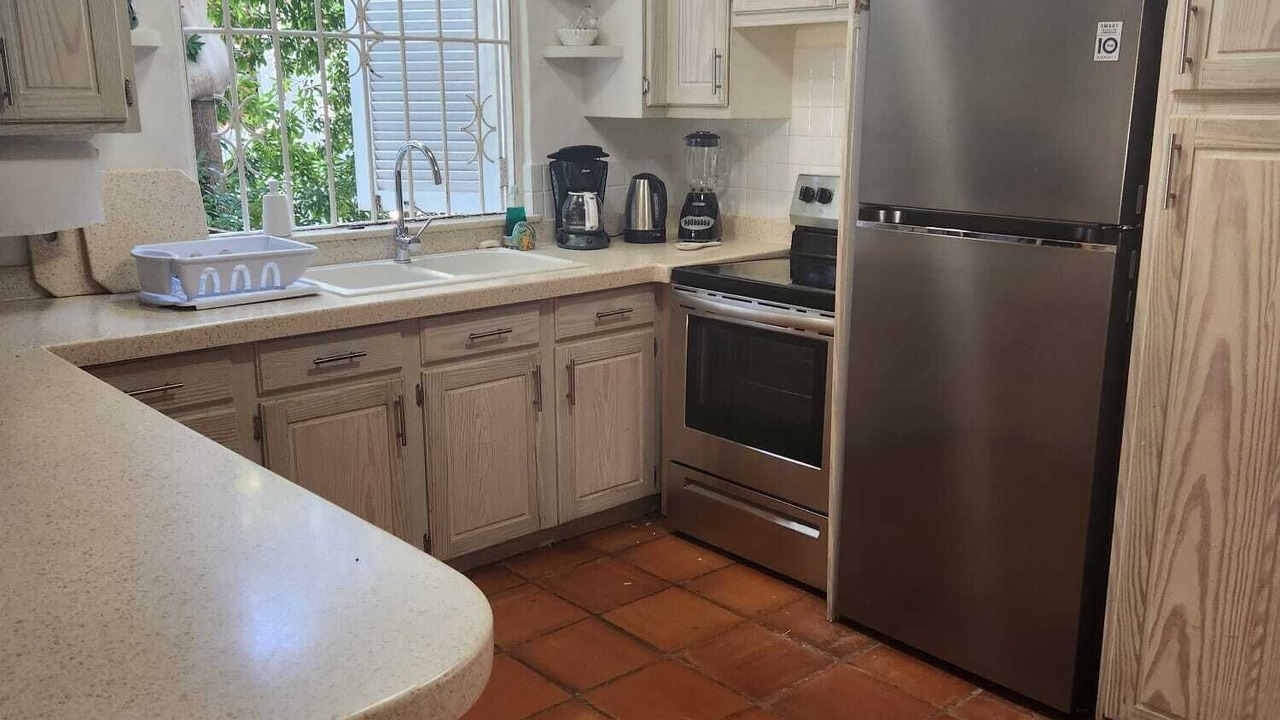 Photo of Kitchen in Gibbs Bay