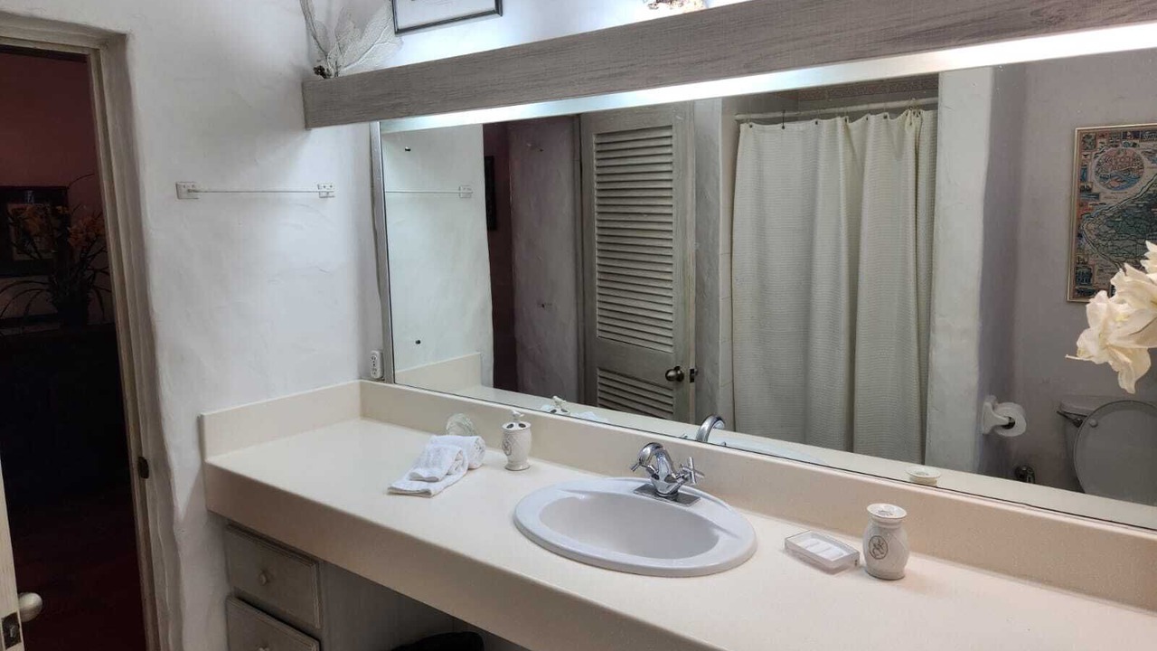 Photo of Bedroom in Gibbs Bay