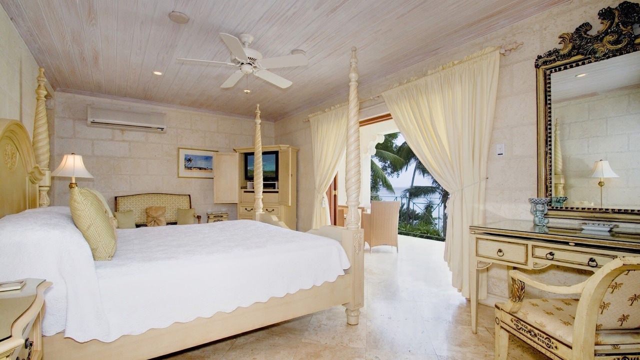 Photo of Bedroom in Weston