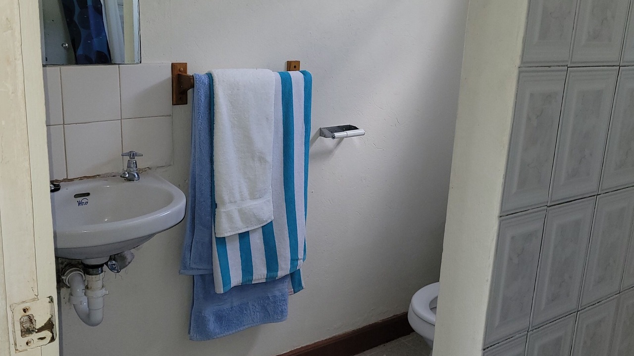 Photo of Bathroom in Merlin Bay