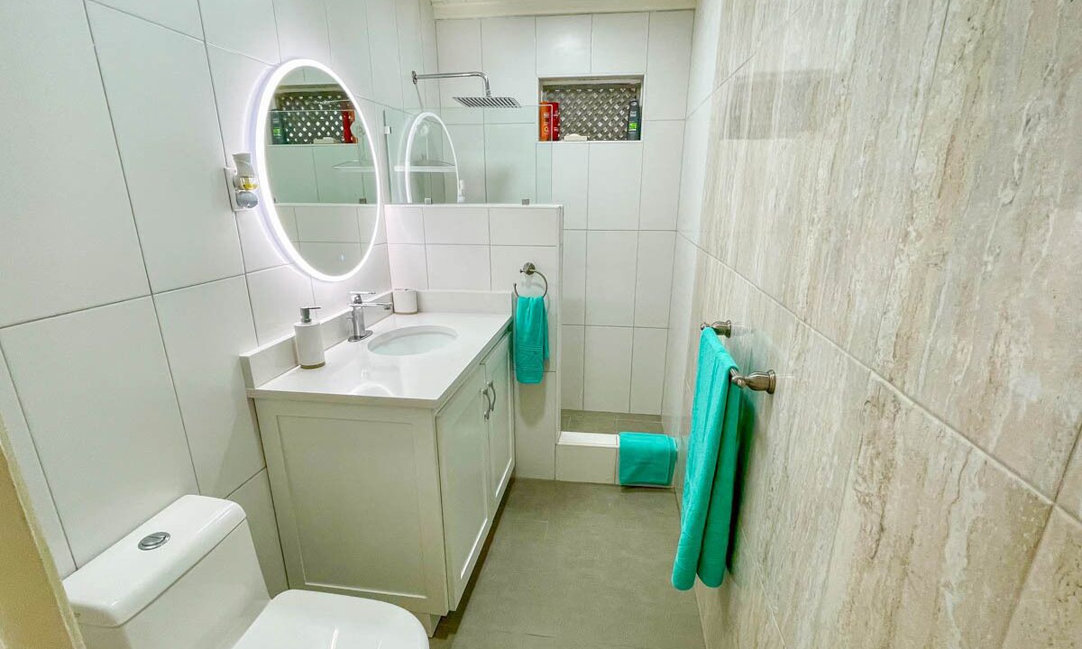 Photo of Bathroom in Sunset Crest