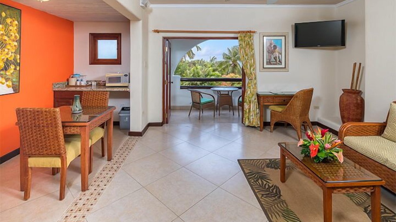 Photo of Livingroom in Maynards