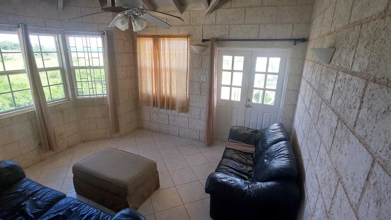 Photo of Livingroom in Newton Terrace
