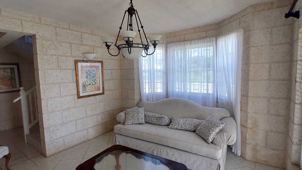 Photo of Livingroom in Newton Terrace