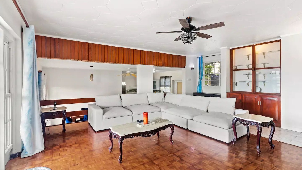 Photo of Livingroom in Newton Terrace